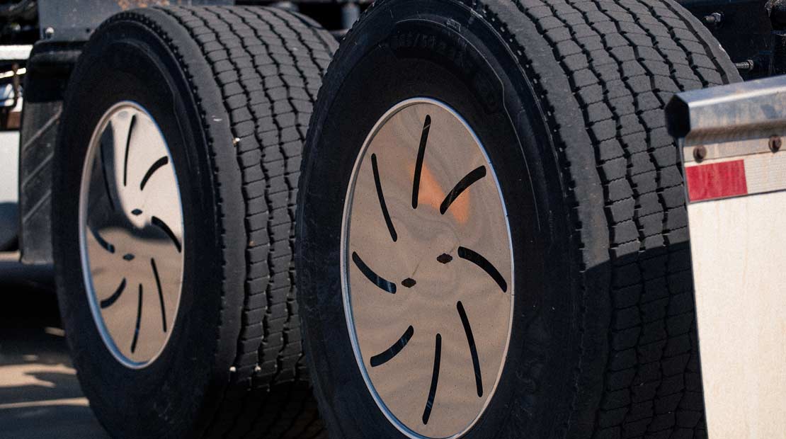 tire hubcaps